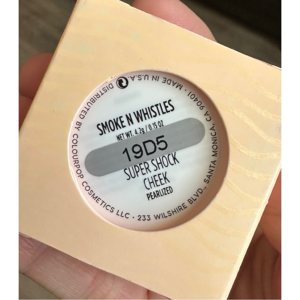Like New! Colourpop Super Shock Cheek “Smoke N Whistles” Highlighter - Picture 3 of 11